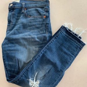GAP distressed girlfriend Jean